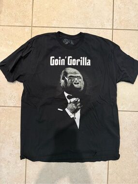 Goin' Gorilla Black Graphic Tee - Men's Short Sleeve Shirt